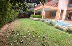 5 Bed Townhouse with En Suite in Lavington - 18
