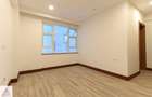 3 Bed Apartment with En Suite at City Park Drive - 10