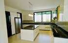 6 Bed Villa with En Suite at 2026-183 - 2