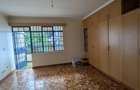 4 Bed Townhouse with En Suite in Kitisuru - 2