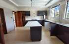 4 Bed Townhouse with En Suite in Kiambu Road - 10