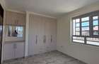 6 Bed House with En Suite in Gikambura - 16
