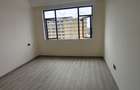 3 Bed Apartment with Swimming Pool in Kilimani - 9