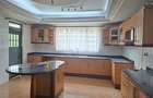4 Bed House with En Suite in Runda - 15