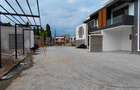 5 Bed Villa with En Suite at 5 Bedroom Villa - 4
