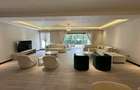3 Bed Apartment with En Suite at Riverside - 9