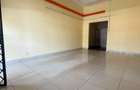 450 ft² Shop with Service Charge Included in Gigiri - 5