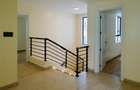 4 Bed Apartment with En Suite at 2026-430 - 35