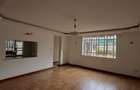 5 Bed House with En Suite in Runda - 7