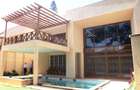 5 Bed Villa with En Suite in Lavington - 1