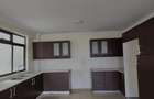 3 Bed Apartment with En Suite in Kilimani - 4