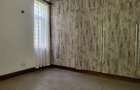 5 Bed Townhouse with En Suite in Rosslyn - 9