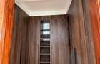 Serviced 3 Bed Apartment with En Suite in Riverside - 15