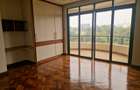 4 Bed Apartment with En Suite in Riverside - 4