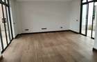 5 Bed Townhouse with En Suite in Lavington - 7