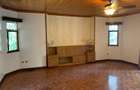 5 Bed Townhouse with En Suite in Runda - 6