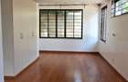 5 Bed Townhouse with En Suite at Convent Drive - 10