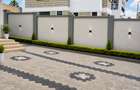 4 Bed House with En Suite in Kenyatta Road - 4
