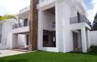 4 Bed Villa with En Suite at Muhuri Rd - 9