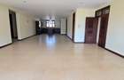 3 Bed Apartment with En Suite at Riverside - 7