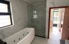 7 Bed Townhouse with En Suite in Runda - 12