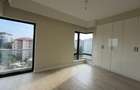 2 Bed Apartment with En Suite in Riverside - 9