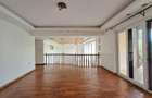5 Bed Townhouse with En Suite at Lavington Green - 7