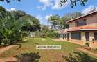 4 Bed Townhouse with En Suite in Lavington - 1
