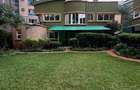 4 Bed Townhouse with En Suite at Riverside Drive - 1