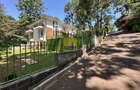 5 Bed Townhouse in Rosslyn - 17
