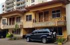 5 Bed Townhouse with En Suite at Valley Arcade - 1