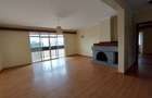 5 Bed Townhouse with En Suite at Shanzu Road 66 - 18