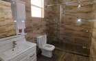 3 Bed Apartment with En Suite in Riverside - 12