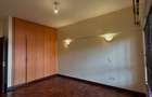 4 Bed Apartment with En Suite in Brookside - 20