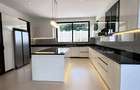 5 Bed Townhouse with En Suite in Kitisuru - 2