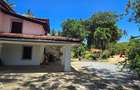 6 Bed Villa with En Suite at Aloo Drive Residence - 9