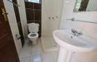 4 Bed House with En Suite in Rosslyn - 19