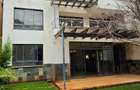 5 Bed Villa with En Suite in Lavington - 1