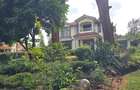 4 Bed Townhouse with En Suite at Rosslyn Garden - 1