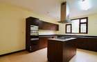 3 Bed Apartment with En Suite at 2026-536 3 Bed - 23