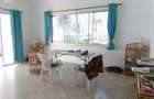 4 Bed House with En Suite in Bofa - 8