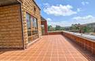 6 Bed Townhouse with En Suite in Lavington - 10