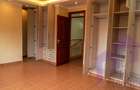 4 Bed Townhouse with En Suite at Merisho Road - 15