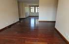 3 Bed Apartment with En Suite in Kilimani - 19