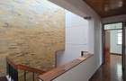 4 Bed Townhouse with En Suite in Spring Valley - 12