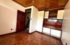 5 Bed Townhouse with En Suite in Lavington - 17