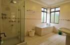 1 Bed Apartment with En Suite at Kilimani - 12