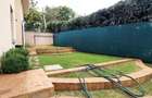 5 Bed Townhouse with En Suite in Lavington - 18