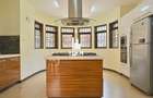 5 Bed Townhouse with En Suite in Kyuna - 3