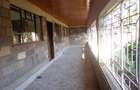 7 Bed House with En Suite in Nyari - 11